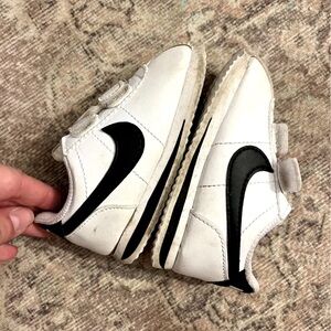 Nike Cortez Easyon baby/toddler sneakers size 5